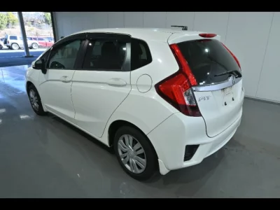 Honda FIT  с аукциона в Японии