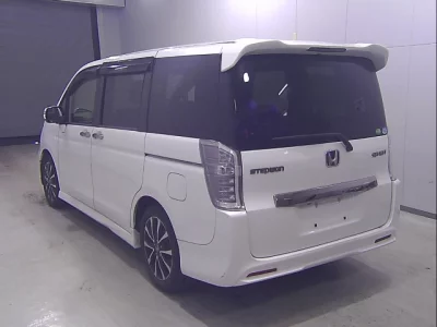 Honda STEP WAGON