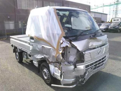 Nissan CLIPPER TRUCK