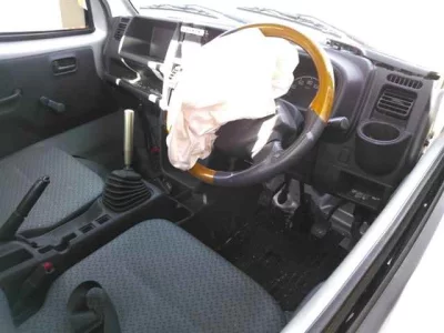 Nissan CLIPPER TRUCK