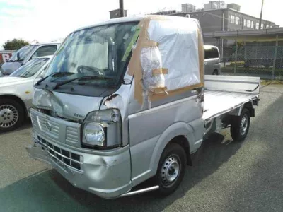 Nissan CLIPPER TRUCK