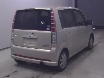 Daihatsu MOVE  с аукциона в Японии