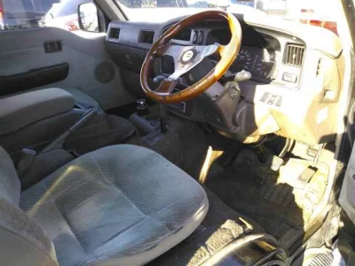 Nissan HOMY CORCH  с аукциона в Японии