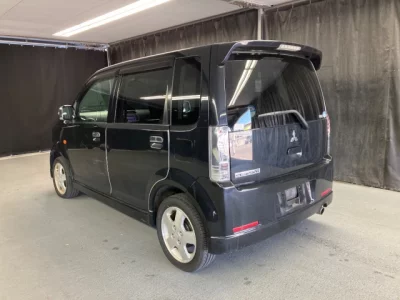 Mitsubishi EK SPORTS  с аукциона в Японии