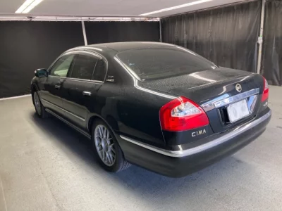 Nissan CIMA