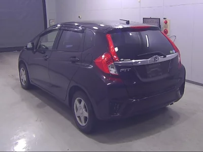 Honda FIT  с аукциона в Японии