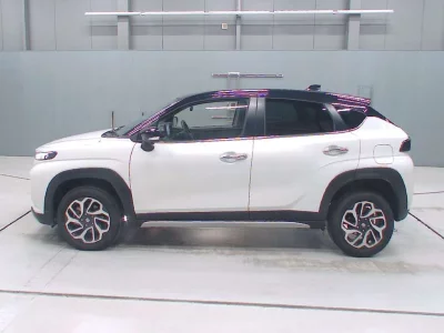 Suzuki FRONX  с аукциона в Японии