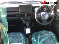 Suzuki JIMNY NOMADE лот № 2106 оценка S  с аукциона в Японии 7