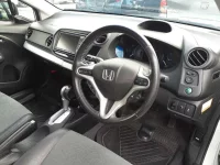 Honda INSIGHT лот № 70002 оценка 4.5  с аукциона в Японии 6