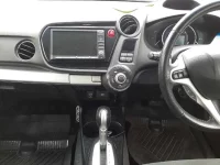 Honda INSIGHT лот № 70002 оценка 4.5  с аукциона в Японии 8