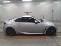 Subaru BRZ лот № 36002 оценка 5  с аукциона в Японии 2