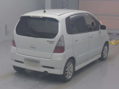 Suzuki MRWAGON