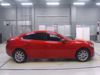 Mazda ATENZA SEDAN лот № 70010 оценка 4.5  с аукциона в Японии 2