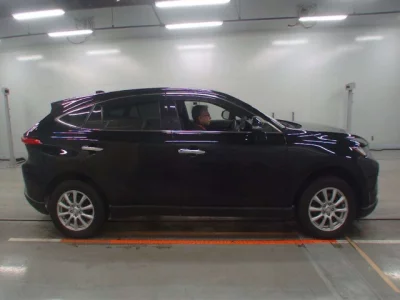 Toyota HARRIER  с аукциона в Японии