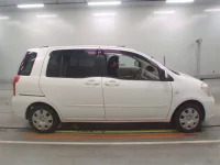 Toyota RAUM лот № 10019 оценка 4  с аукциона в Японии 2