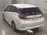 Honda SHUTTLE лот № 33020 оценка 3.5  с аукциона в Японии 5