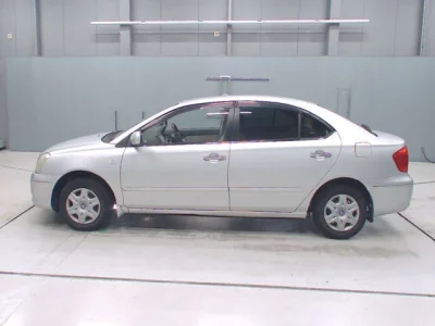 Toyota PREMIO  с аукциона в Японии
