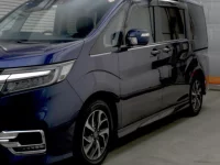 Honda STEP WAGON лот № 1018 оценка 3.5  с аукциона в Японии 3