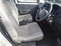 Toyota TOWN ACE TRUCK лот № 70032 оценка 3  с аукциона в Японии 7