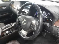 Lexus GS лот № 33028 оценка 3  с аукциона в Японии 6