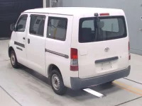 Toyota TOWN ACE VAN лот № 70037 оценка 3  с аукциона в Японии 5