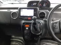 Toyota SPADE лот № 10048 оценка 4  с аукциона в Японии 8