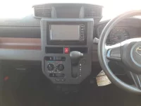 Toyota TANK лот № 70043 оценка 3.5  с аукциона в Японии 8