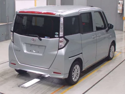 Toyota TANK  с аукциона в Японии