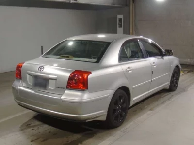 Toyota AVENSIS SEDAN
