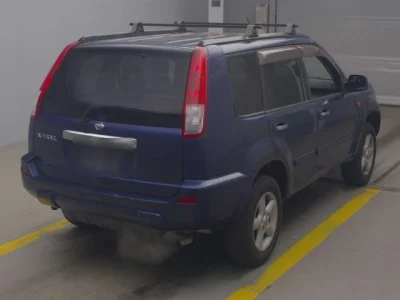 Nissan X-TRAIL  с аукциона в Японии