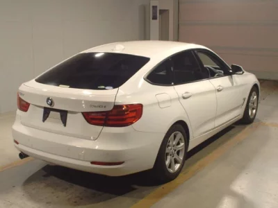 BMW 3-Series  с аукциона в Японии