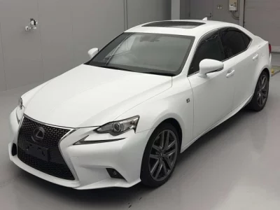 Lexus IS  с аукциона в Японии