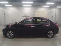 Honda ACCORD лот № 33049 оценка 3  с аукциона в Японии 3