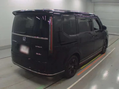 Honda STEP WAGON  с аукциона в Японии