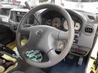 Nissan CARAVAN лот № 10081 оценка 3.5  с аукциона в Японии 6