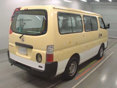 Nissan CARAVAN  с аукциона в Японии