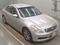 Nissan SKYLINE лот № 10085 оценка 3.5  с аукциона в Японии 4