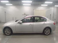 Nissan SKYLINE лот № 10085 оценка 3.5  с аукциона в Японии 3