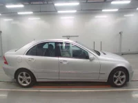 Mercedes-Benz C CLASS лот № 10082 оценка 4  с аукциона в Японии 2