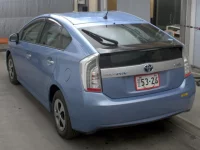 Toyota PRIUS PHV лот № 1046 оценка R  с аукциона в Японии 1