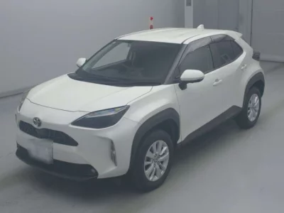 Toyota YARIS CROSS  с аукциона в Японии