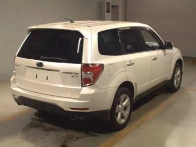 Subaru FORESTER  с аукциона в Японии