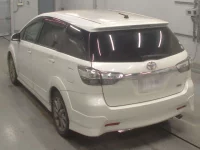 Toyota WISH лот № 10094 оценка 3.5  с аукциона в Японии 5