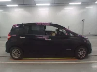 Nissan NOTE лот № 10093 оценка 3  с аукциона в Японии 2