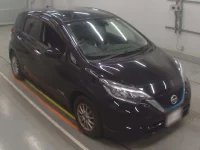 Nissan NOTE лот № 10093 оценка 3  с аукциона в Японии 4
