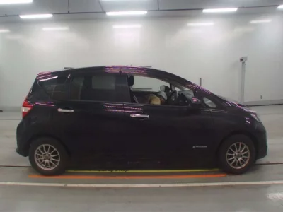 Nissan NOTE  с аукциона в Японии