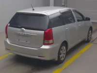Toyota WISH лот № 9051 оценка R  с аукциона в Японии 1