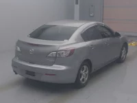 Mazda AXELA лот № 4155 оценка 3.5  с аукциона в Японии 1