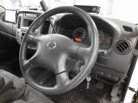 Nissan CARAVAN VAN лот № 10095 оценка 3.5  с аукциона в Японии 6