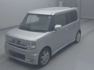 Toyota PIXIS SPACE